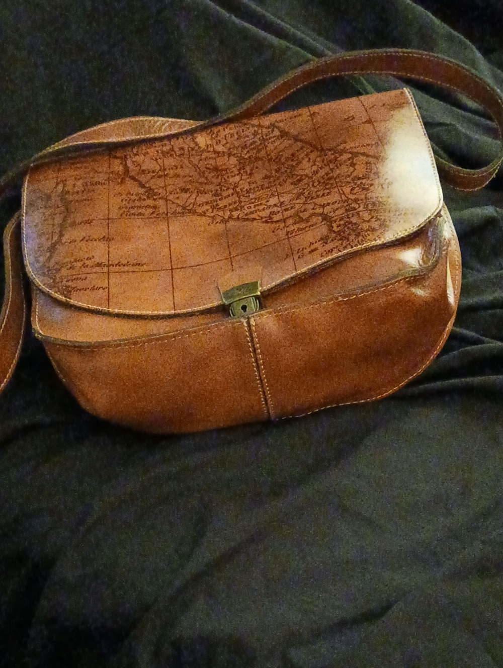 Vintage-Inspired Brown Leather Crossbody Bag for Women